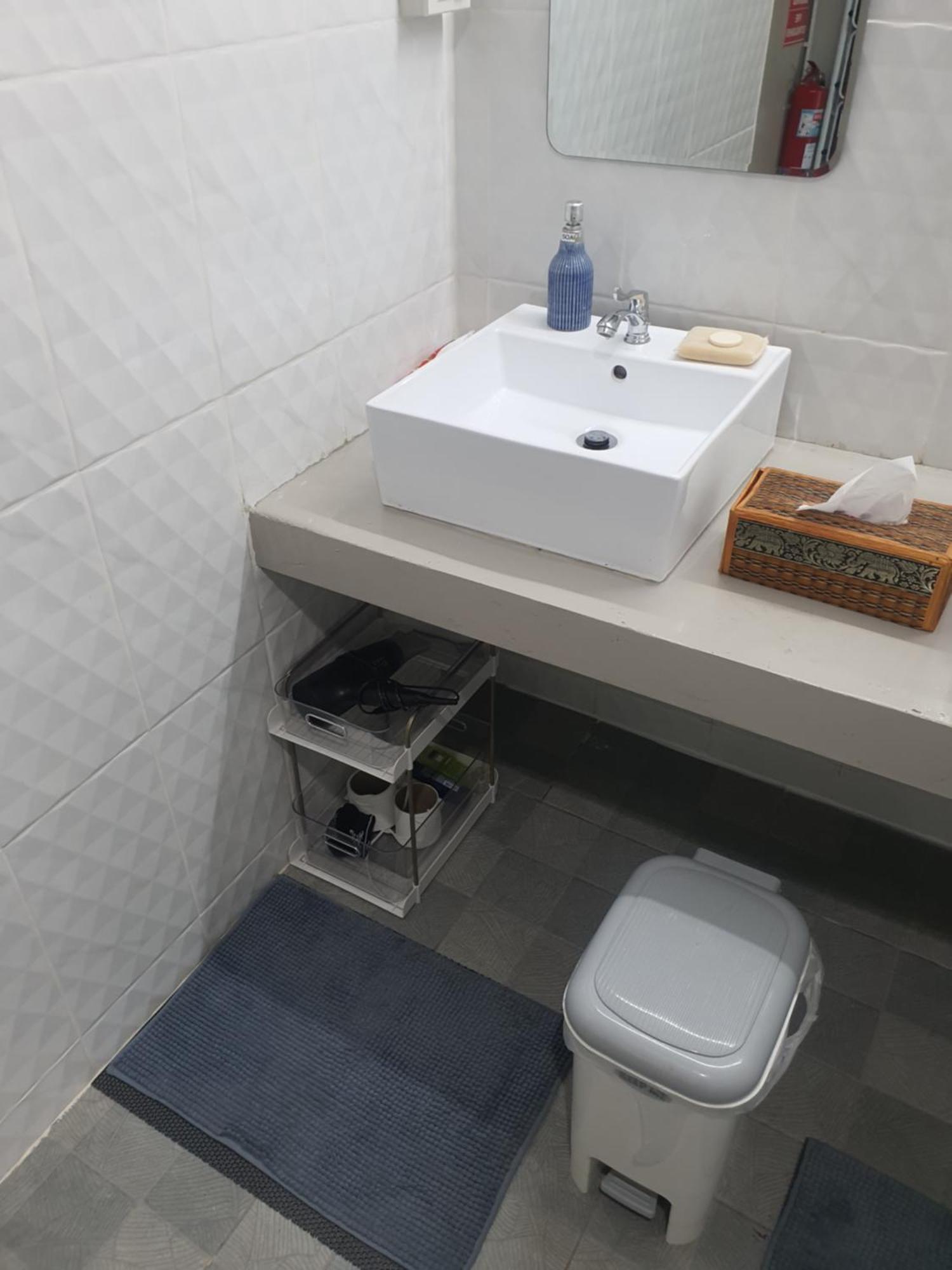 Comfort Zone Hostel @ Tha Pae Chiang Mai Exterior photo